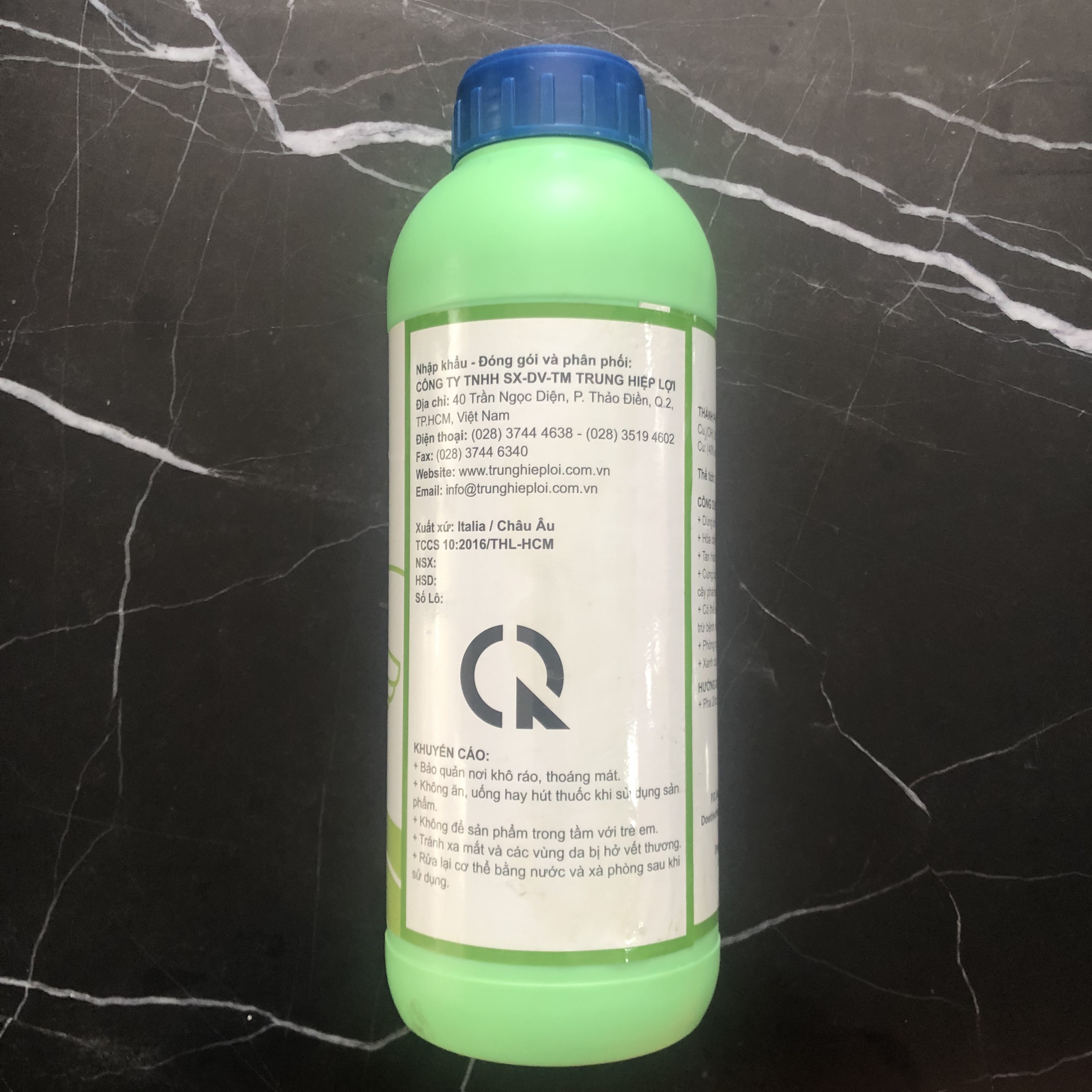 Phân bón gốc đồng CUPRIK BLUE SL trị vi khuẩn, rong, rêu, tảo, nấm bệnh, phục hồi sức sống cây 1L