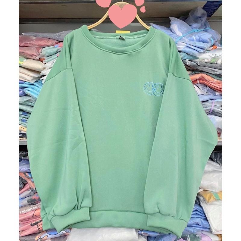 ÁO SWEATER TRƠN THÊU HÌNH MẶT CƯỜI
