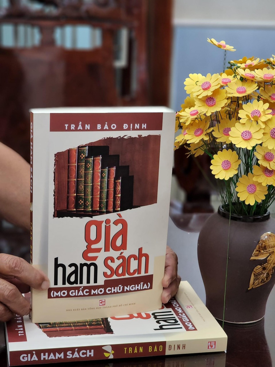 GIÀ HAM SÁCH (Mơ giấc mơ chữ nghĩa) - Trần Bảo Định