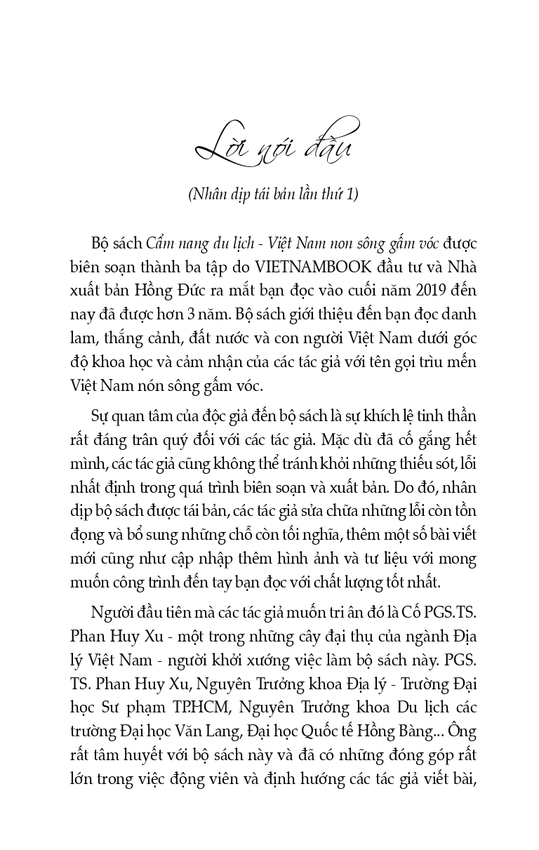 Cẩm nang du lịch: Việt Nam Non Sông Gấm Vóc - Miền Trung (Tái bản có sửa chữa, bổ sung)