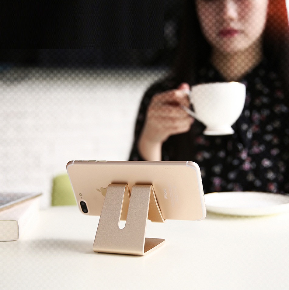 Giá Đỡ Điện Thoại Kim Loại Siêu Đẹp PaKaSa - Hàng chính hãng (Màu ngẫu nhiên)