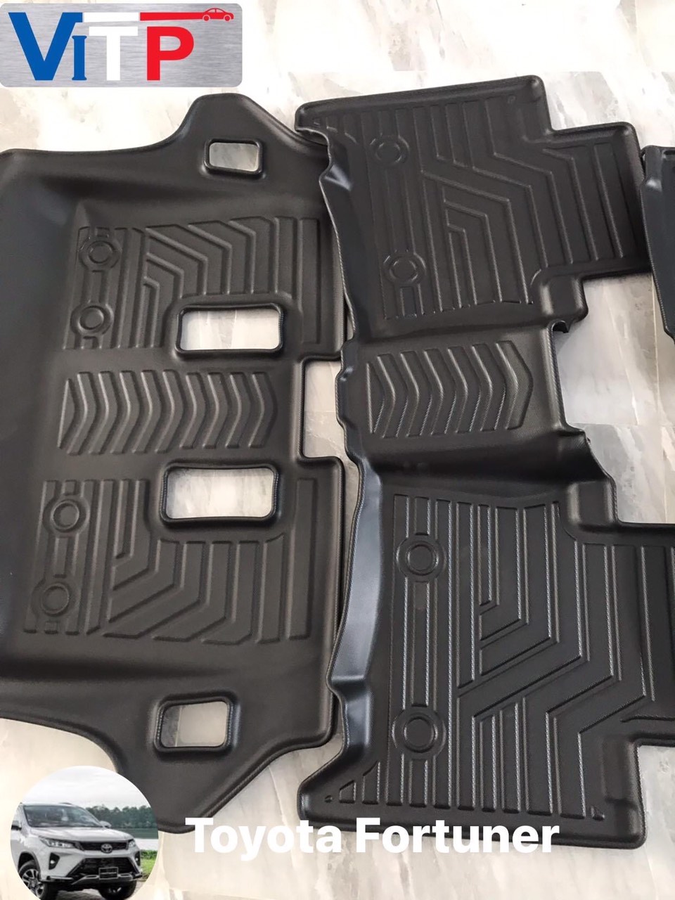 Thảm sàn ViTP Toyota Fortuner Nhựa Đúc Khuôn Cao Cấp