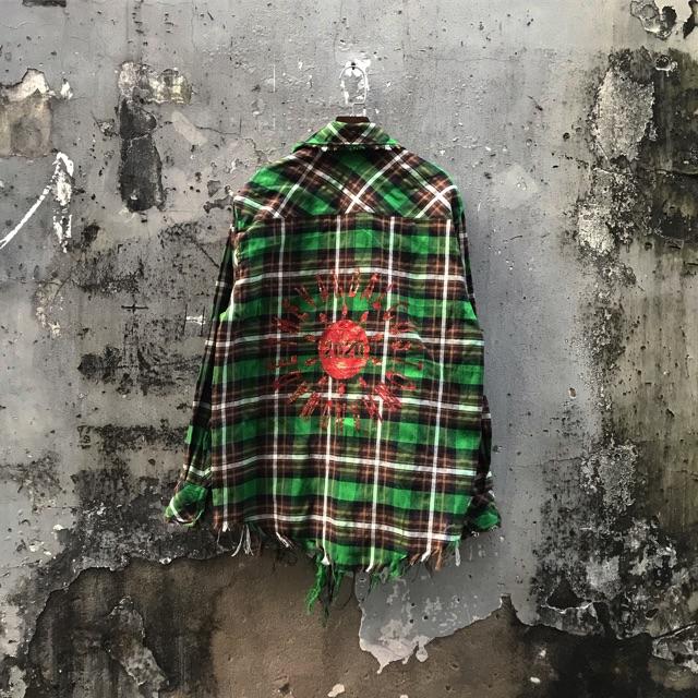Áo “TVD PINE BLING BLING FLANNEL | CROPPED”