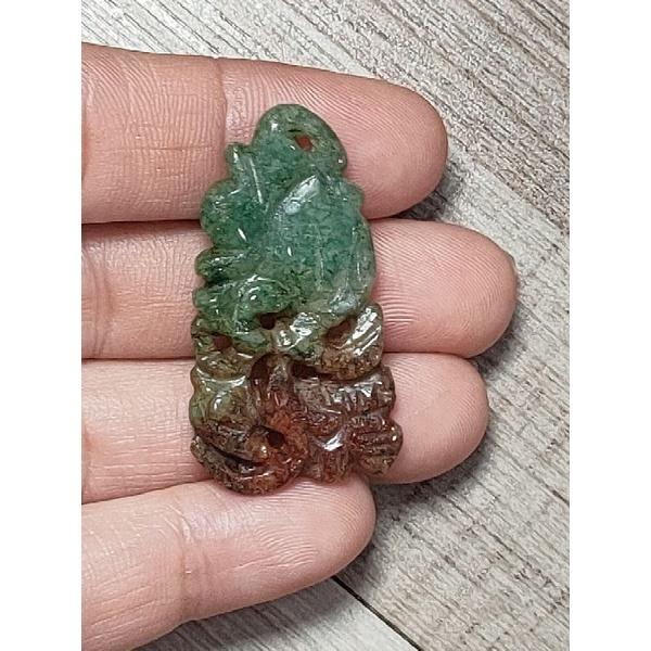 2500- L ĐÁ JADE KHÔNG NHUỘM MÀU nhiệt nhẹ