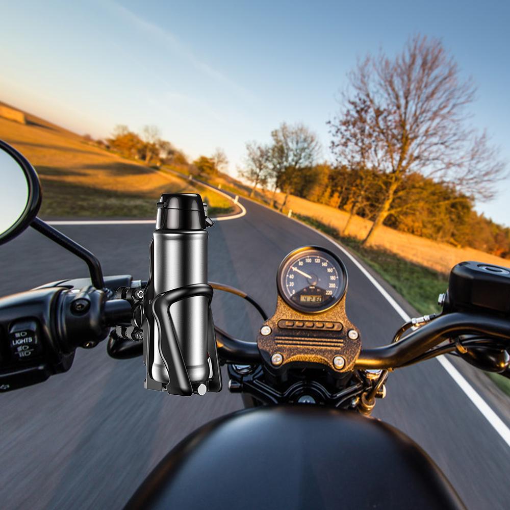 Giá Để Bình Nước Gắn Trên Xe Chắc Chắn