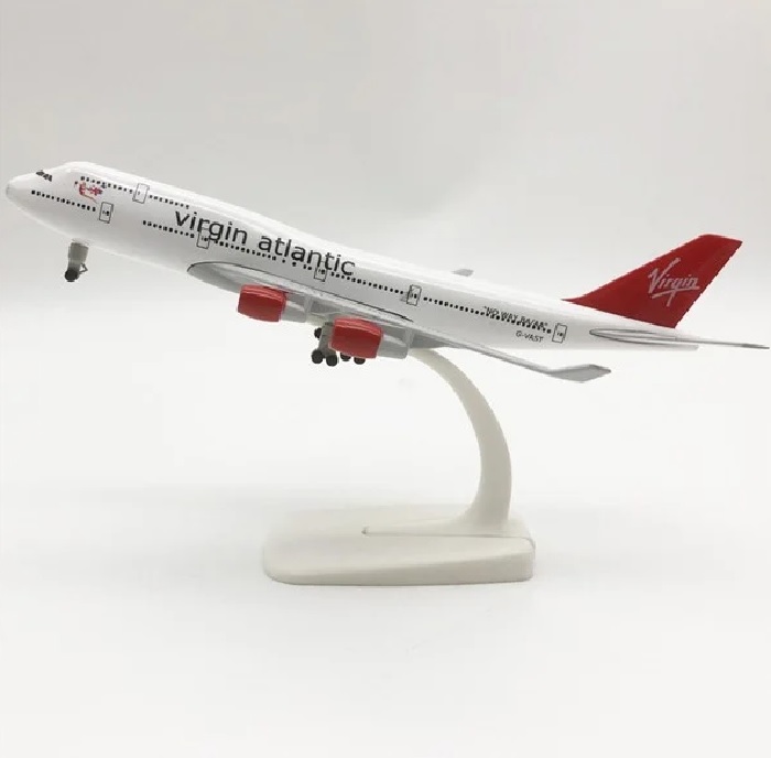 Mô hình máy bay tĩnh B747 Virgin Atlatic 20cm có bánh xe