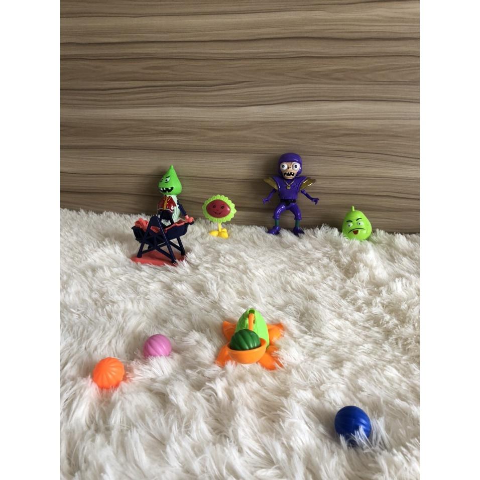 Bộ đồ chơi zombie mô phỏng cho bé - Hộp zombie trong trò chơi game nổi tiếng