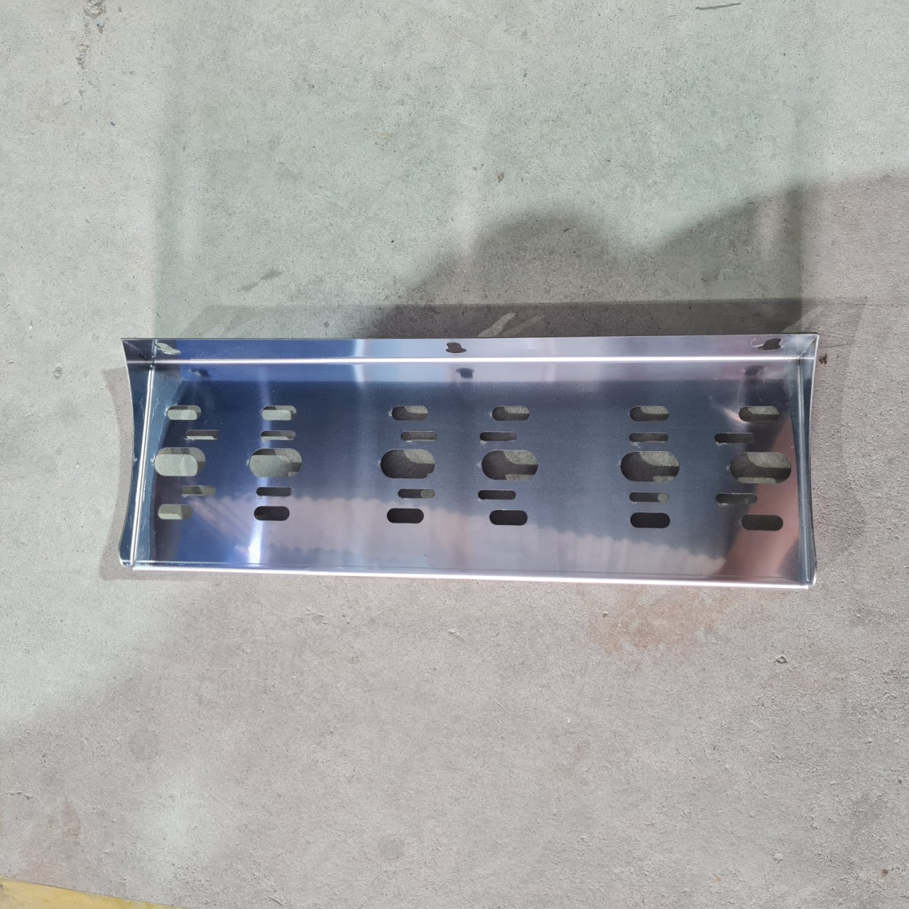 Giá treo 3 cốc lọc 10, 20 inch inox
