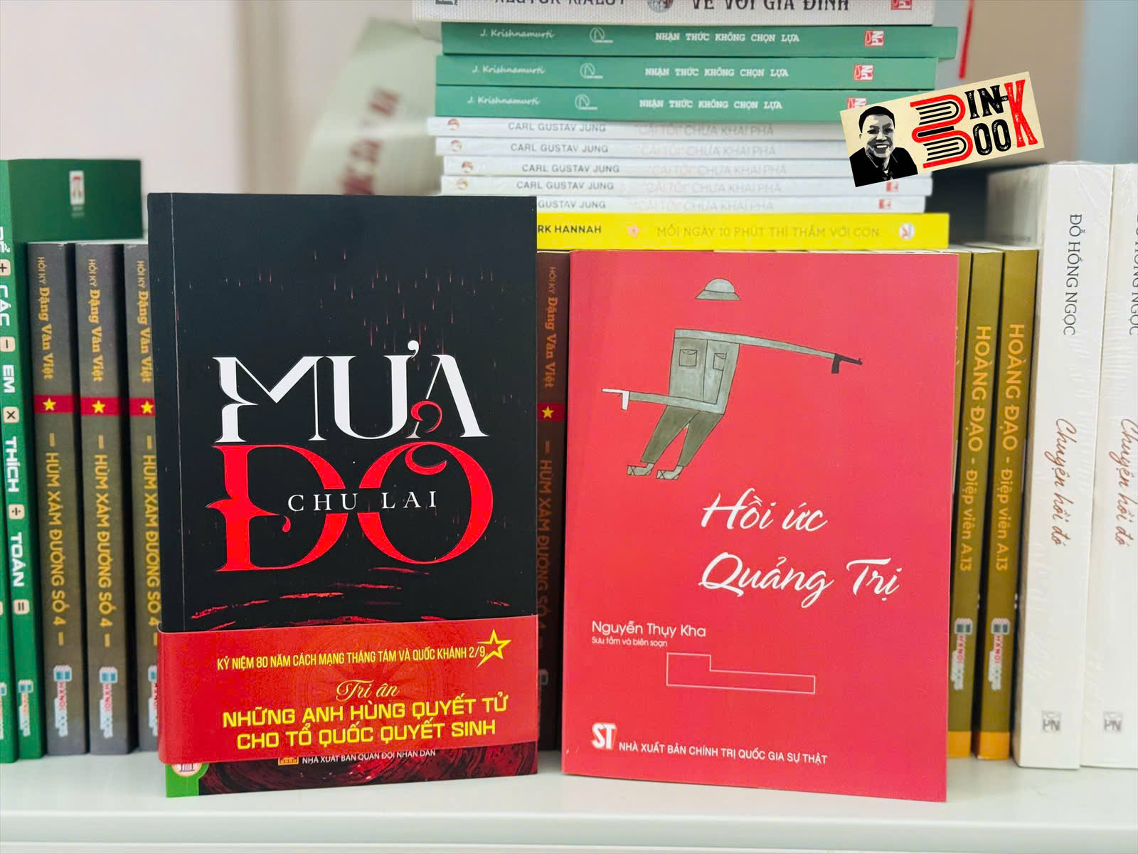 (Combo 2 cuốn) MƯA ĐỎ, HỒI ỨC QUẢNG TRỊ - Chu Lai, Nguyễn Thụy Kha - Vietnambook, NXB CTQGST