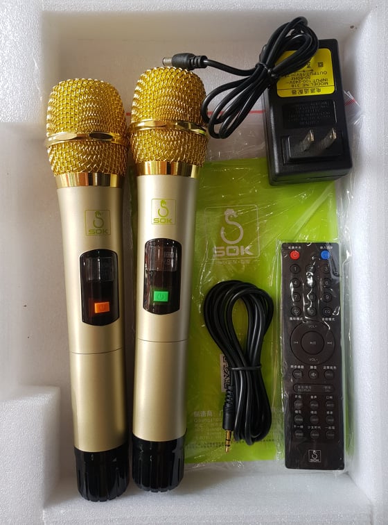 Loa kéo Karaoke Bluetooth SOK NE-338: Phiên bản 2022, Bass 25, Có 2 Micro không dây đi kèm