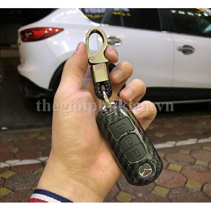 Ốp nhựa Carbon, bọc bảo vệ chìa khóa xe Mazda 2, 3, 6, CX-5, CX5 kèm móc đeo INOX