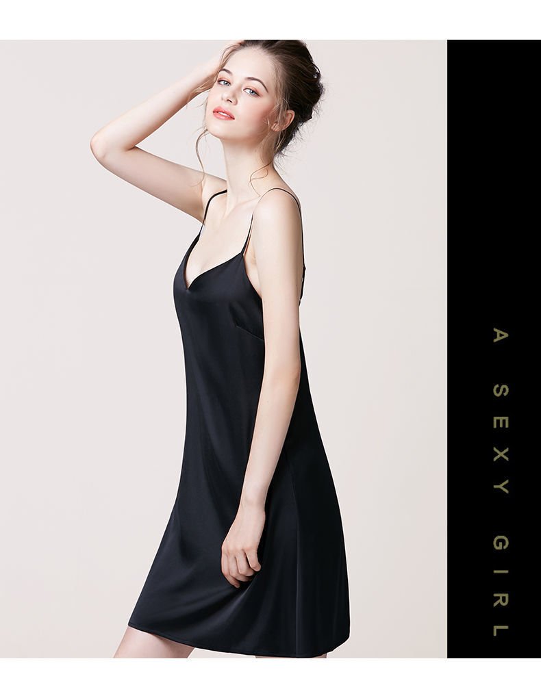 Hình ảnh Váy ngủ nữ, váy lụa 2 dây VILADY - V129 dáng suông màu ĐEN huyền bí, chất liệu lụa Pháp cao cấp ( lụa latin)