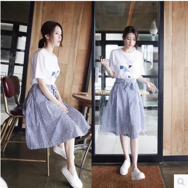 Set áo phông chân váy kẻ ngang