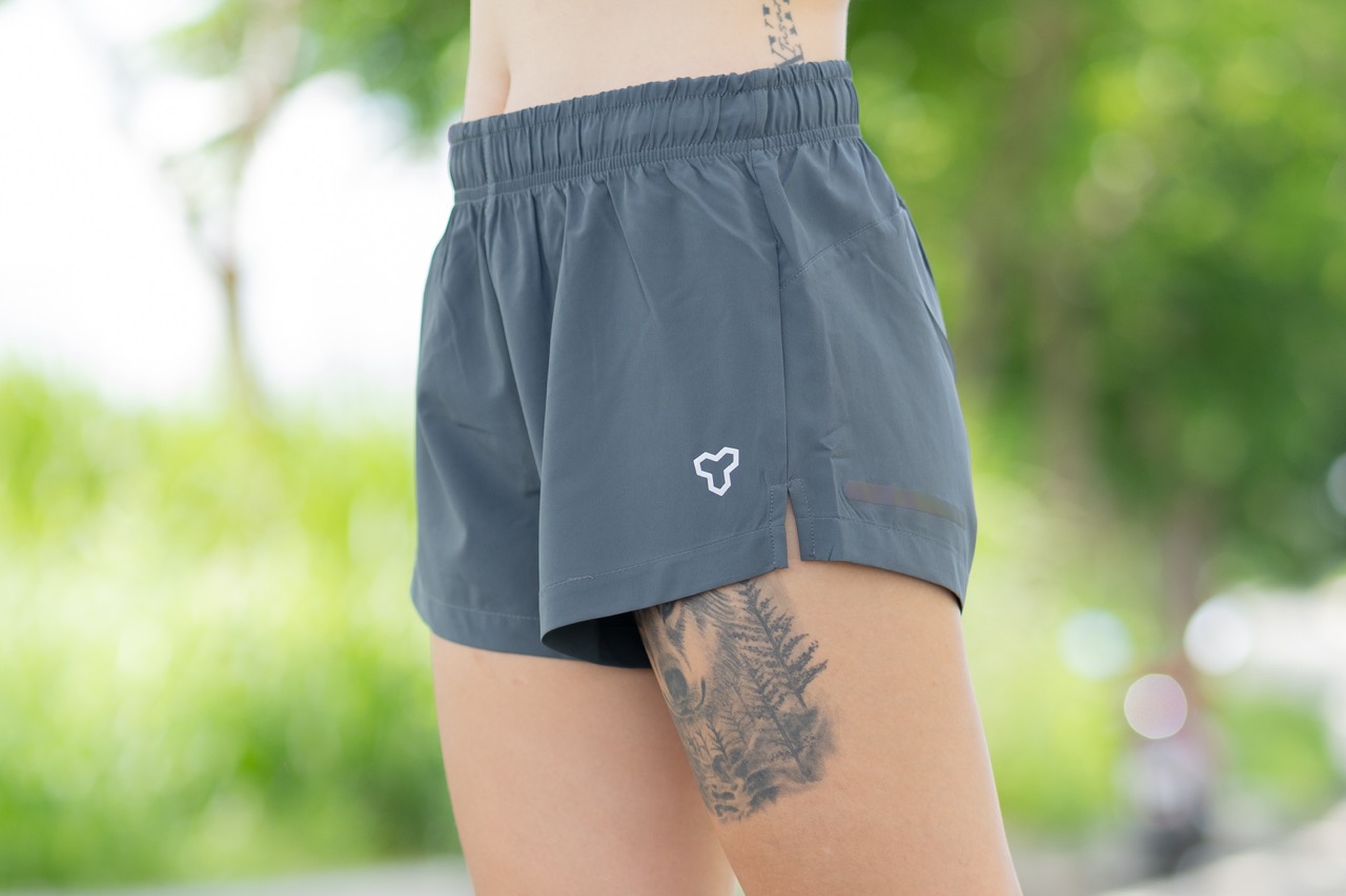 QUẦN THỂ THAO CHẠY BỘ RUNNING MOTIVE UNISEX - 4INCH