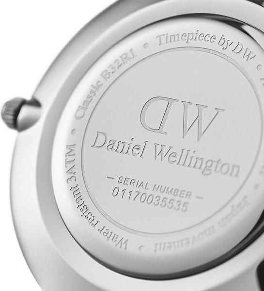 Đồng hồ thời trang nữ DANIEL WELLINGTON PETITE CORNWALL SILVER BLACK 32MM DW00100216