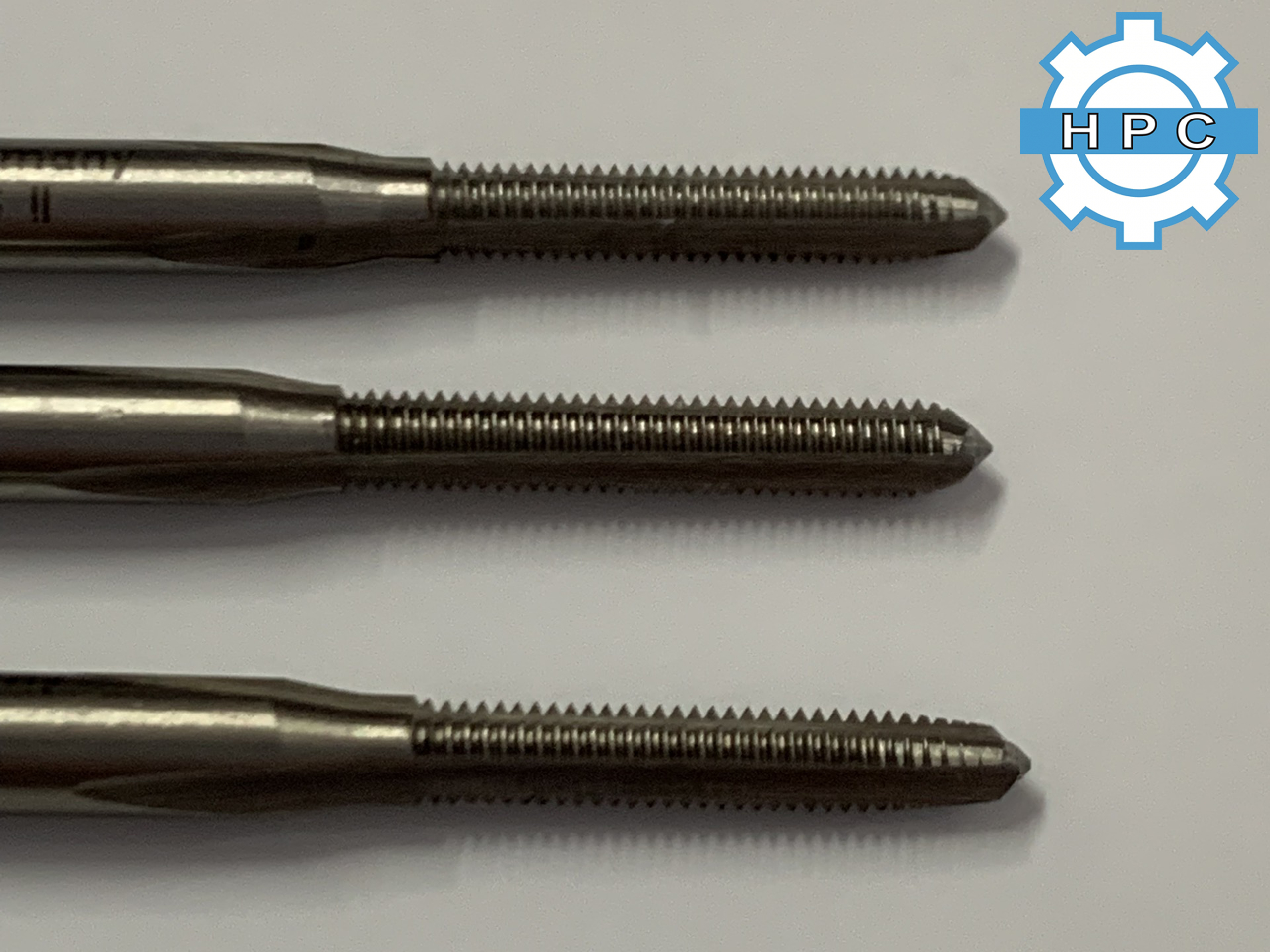 Bộ 3 mũi taro tay Volkel M 3 - M 12 loại thẳng