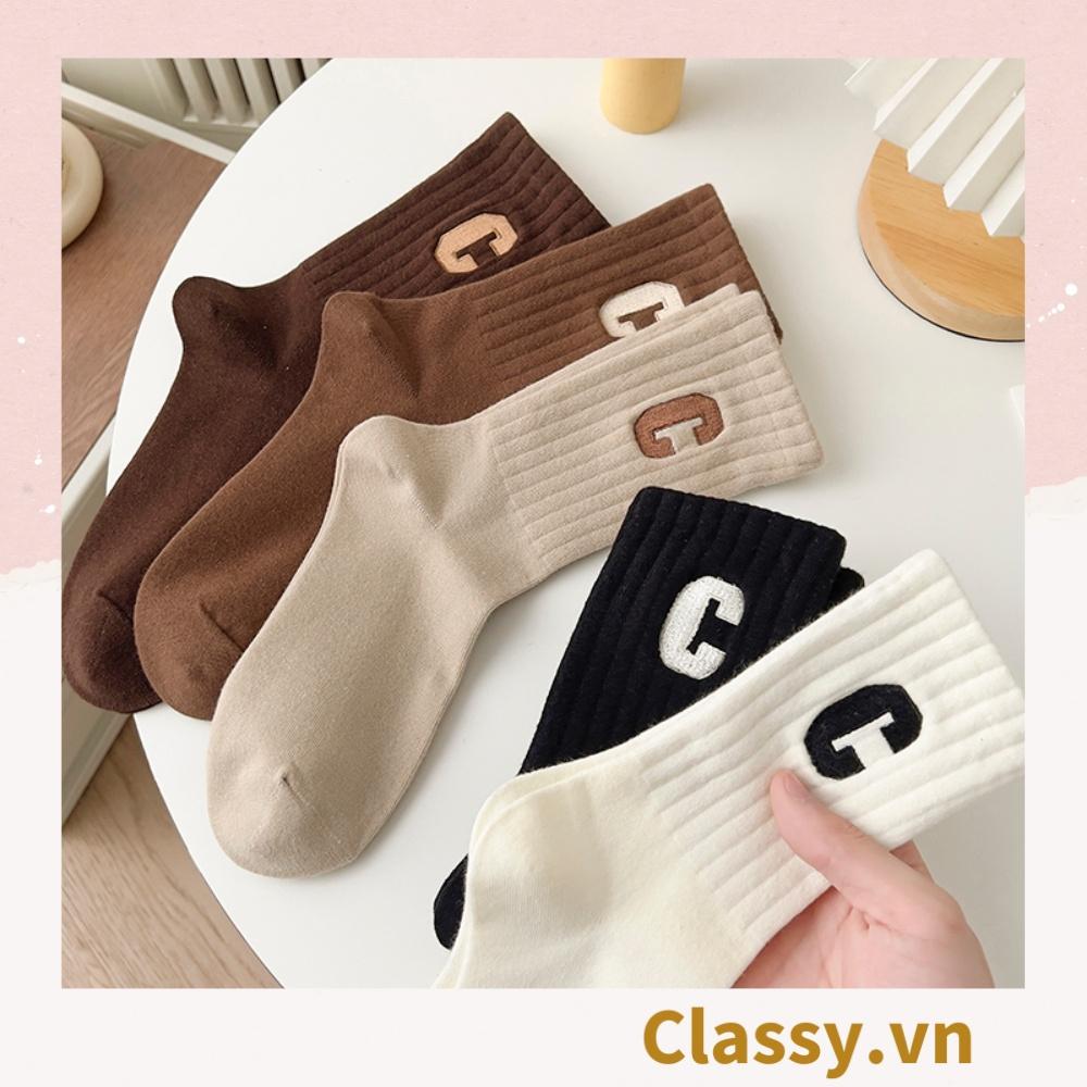 Tất cổ cao Classy, vớ cổ cao in chữ, màu trung tính basic G1363