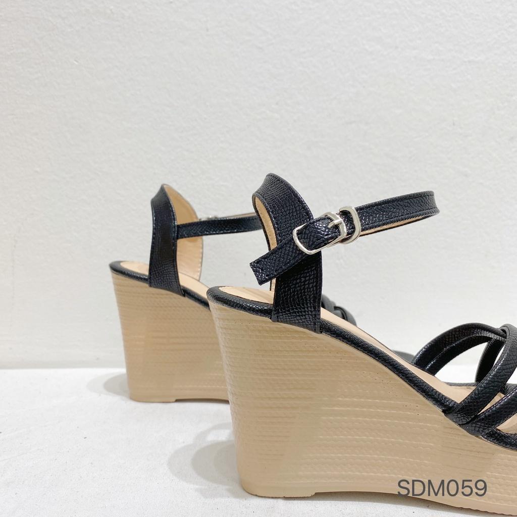 Giày nữ Ninshoes -Giày Sandal cao gót 7p đế xuồng mũi tròn 4 quai đan chéo nhau