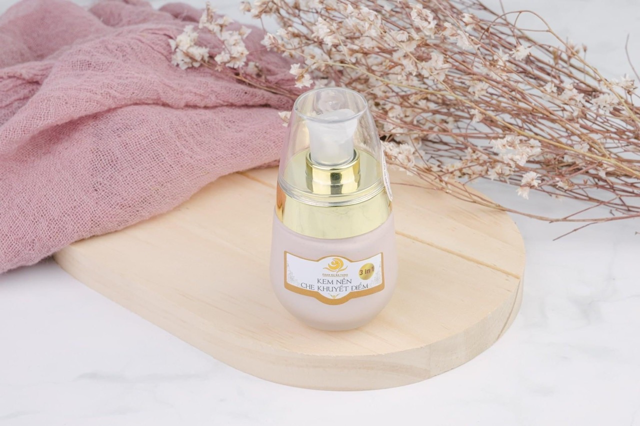 Kem Nền Đa Năng Che Khuyết Điểm 3 in 1 50ML