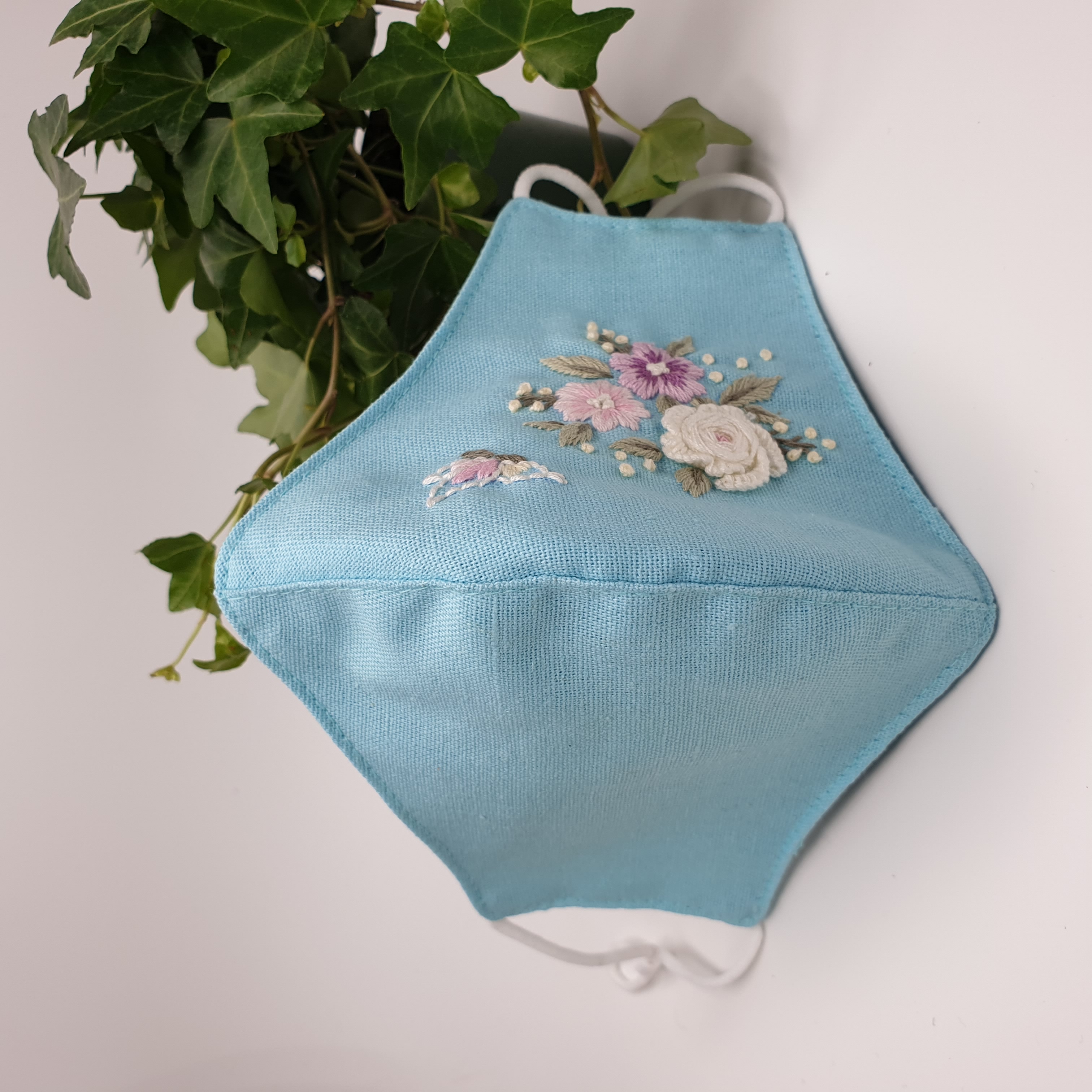 Khẩu trang thêu tay vải linen JL40