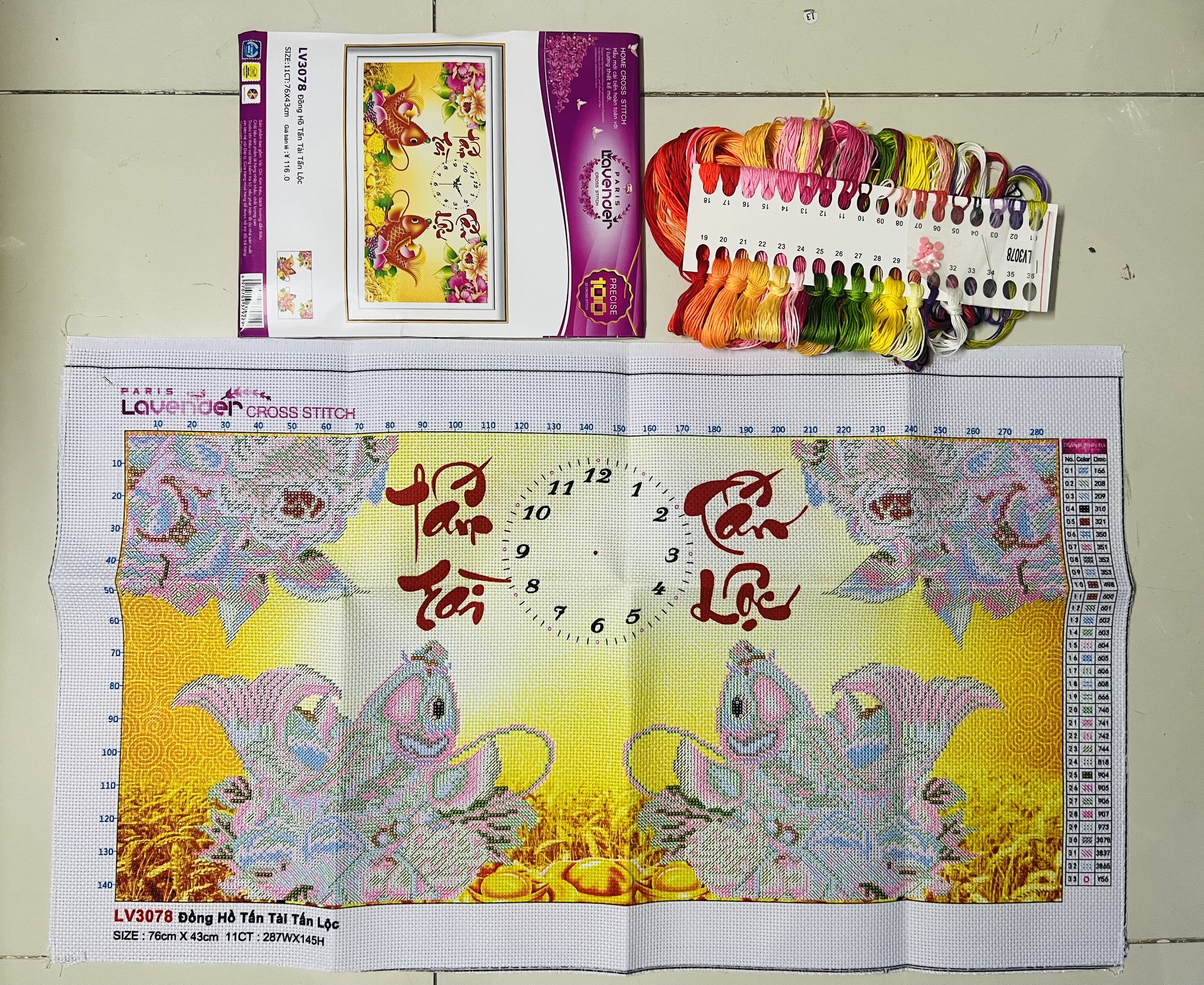 Tranh thêu chữ thập đồng hồ cá chép LV3078, kích thước 76 x 43 cm