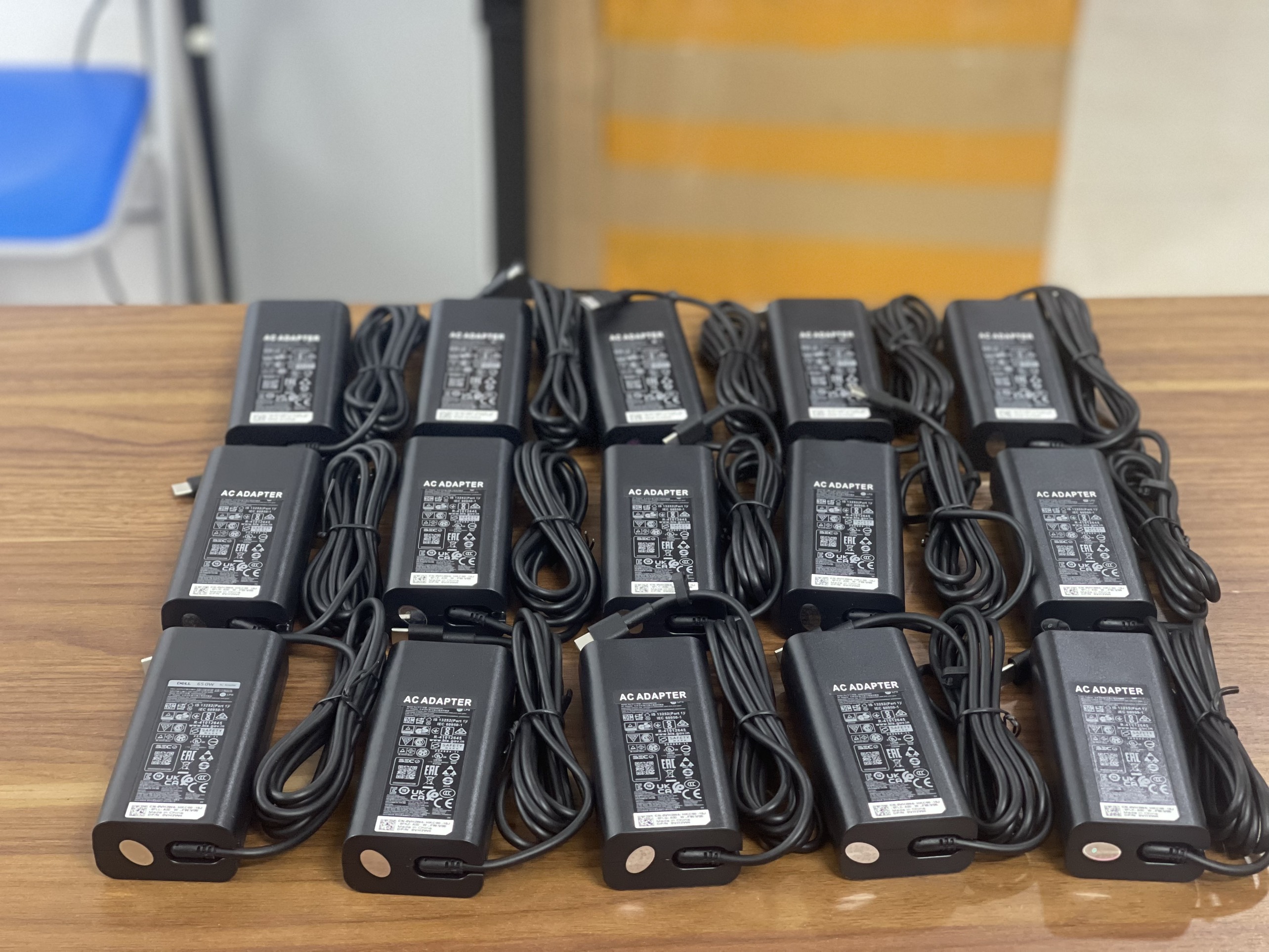 Sạc dành cho Laptop Dell Latitude 7490 Type-C hàng nhập khẩu.