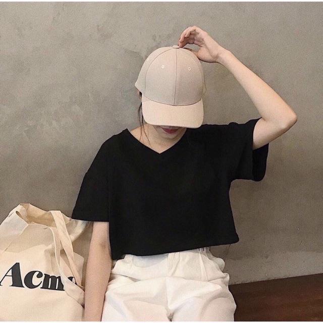 Áo croptop cổ tim dưới 55kg - Cổ tim