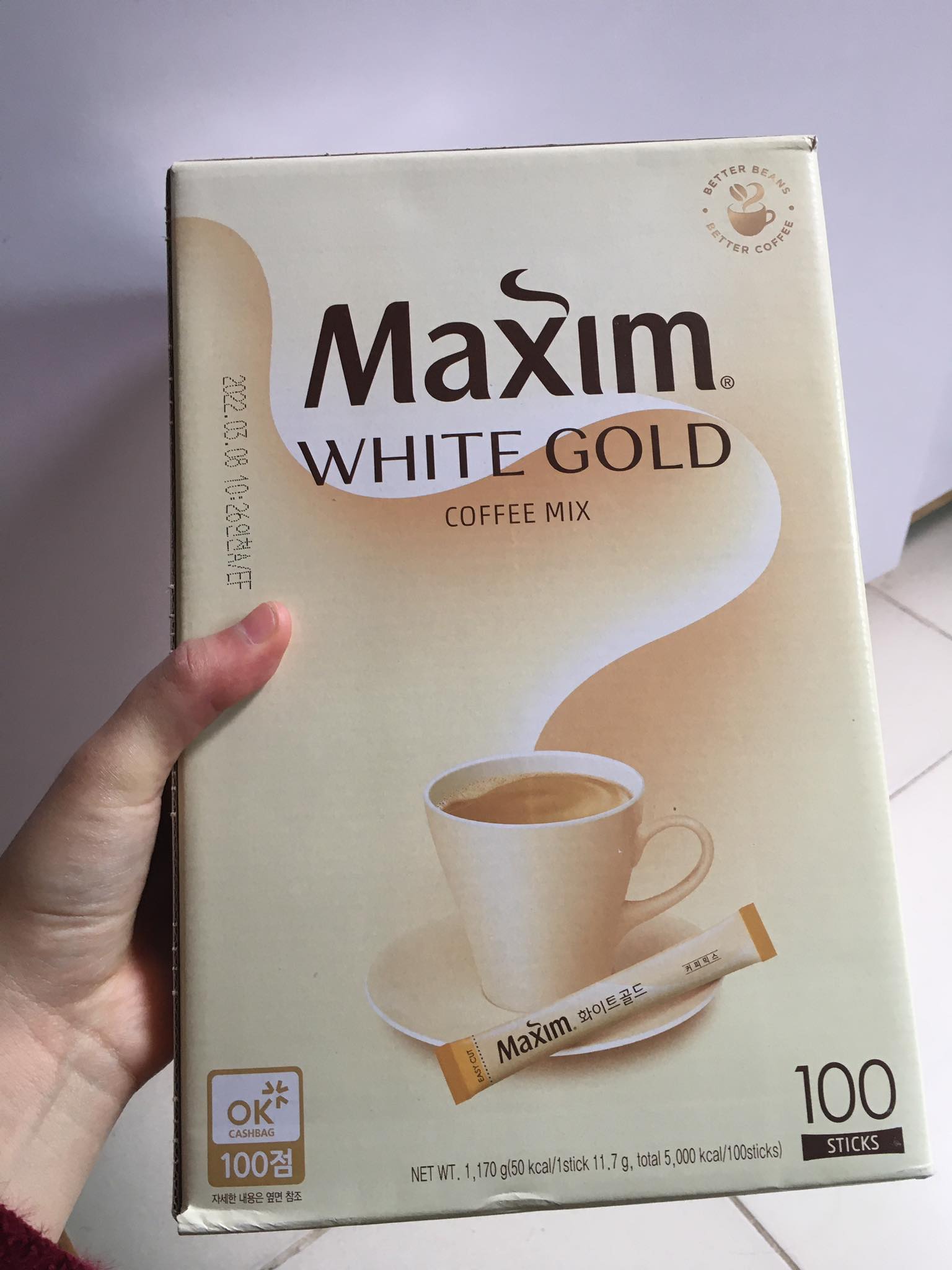 Cà Phê Hòa Tan Maxim White Gold Dongsuh Hàn Quốc 1170 gam ( Gồm 100 gói 11.7 gam)