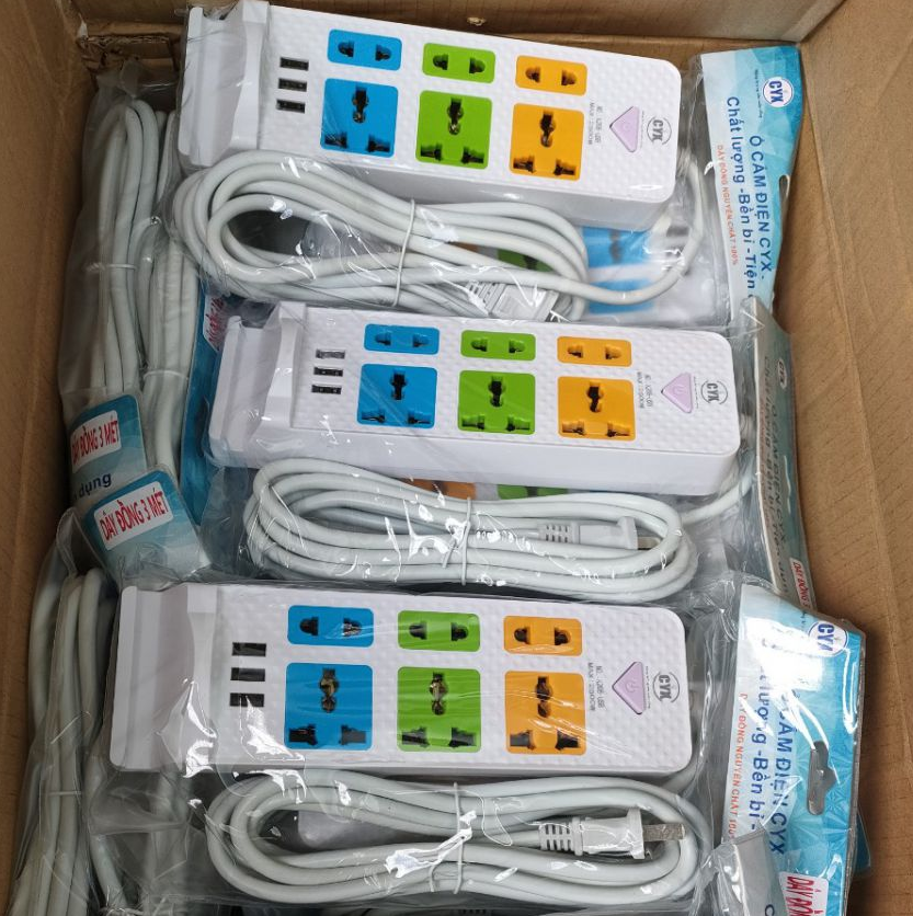 Ổ CẮM ĐIỆN CYX K208 DÂY ĐỒNG NGUYÊN CHẤT 3M VỚI 4 CỔNG USB