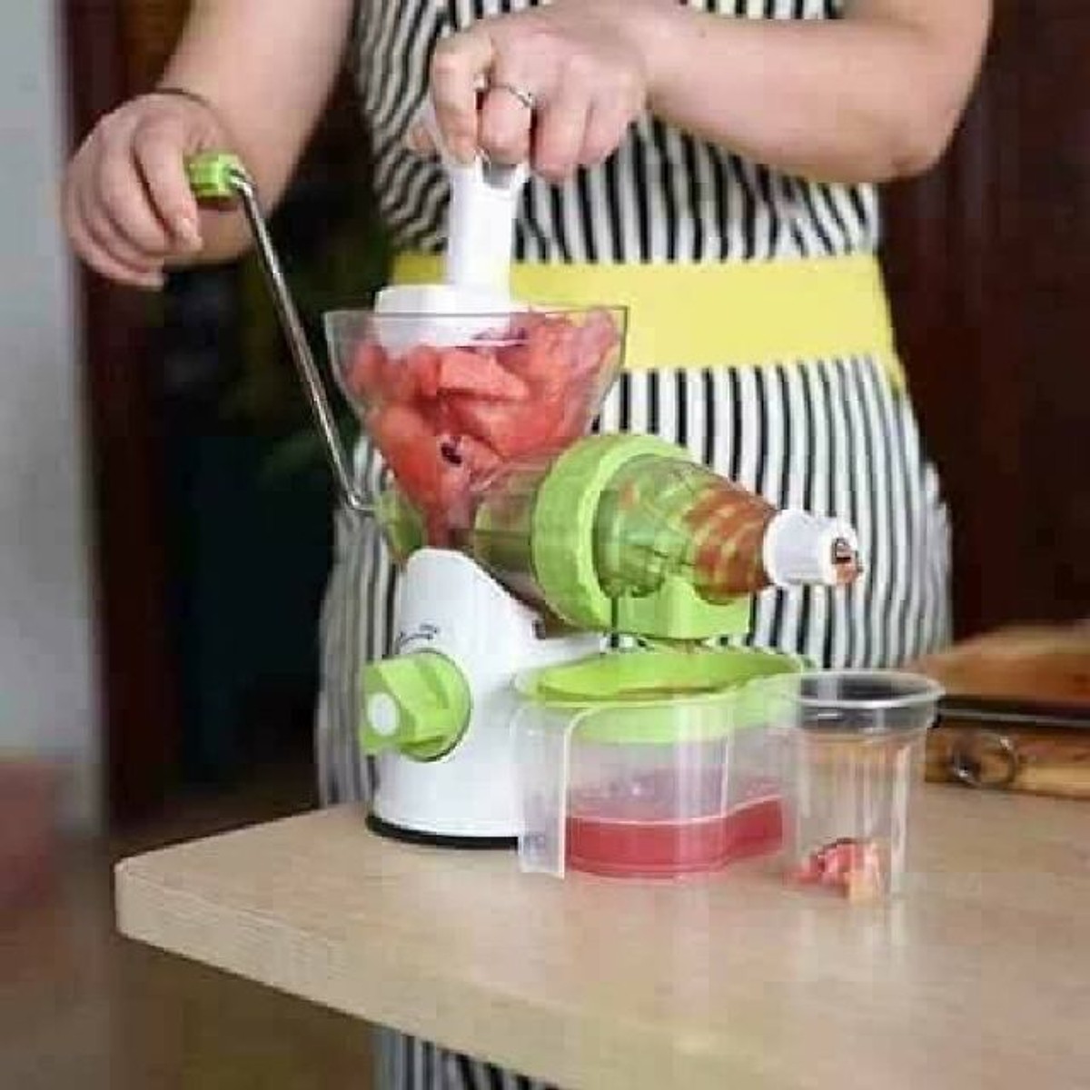 Máy xay ép hoa quả bằng tay -Máy ép trái cây quay tay