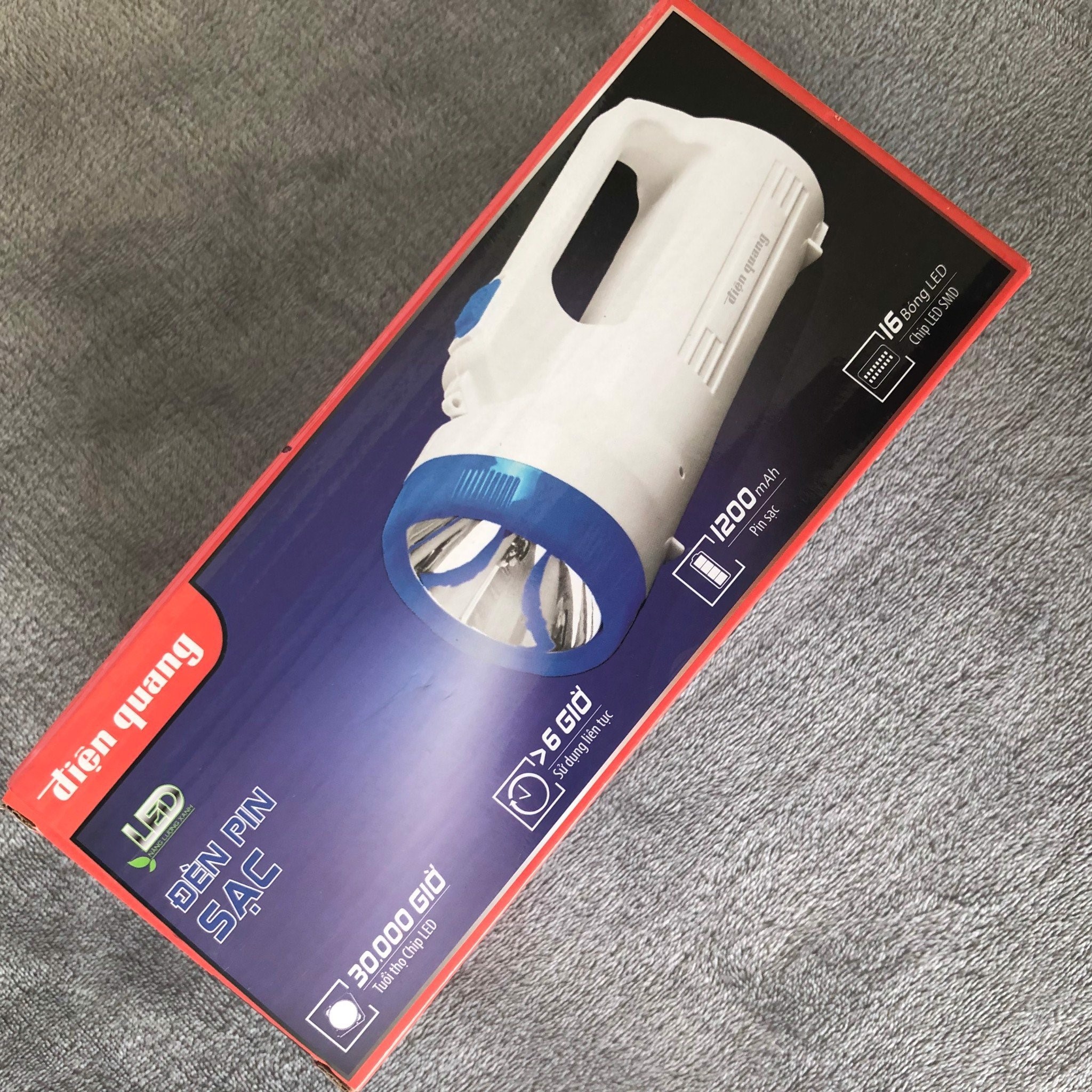 Đèn Pin LED Điện Quang ĐQ PFL06 R ( Pin sạc màu trắng xanh dương )