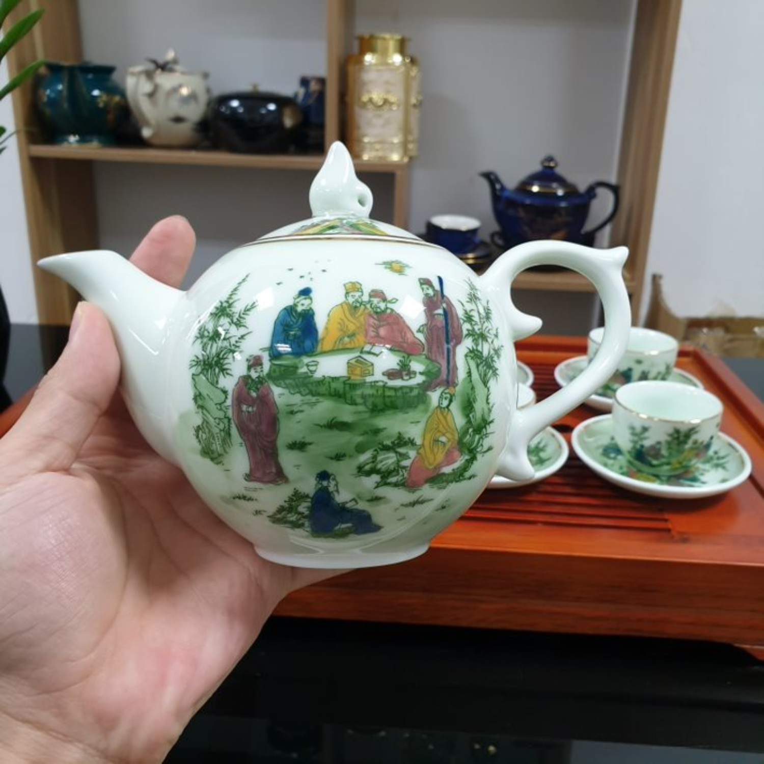 Bộ ấm chén uống trà cao cấp , bộ ấm trà Bát Tràng - ngọc tích tiên