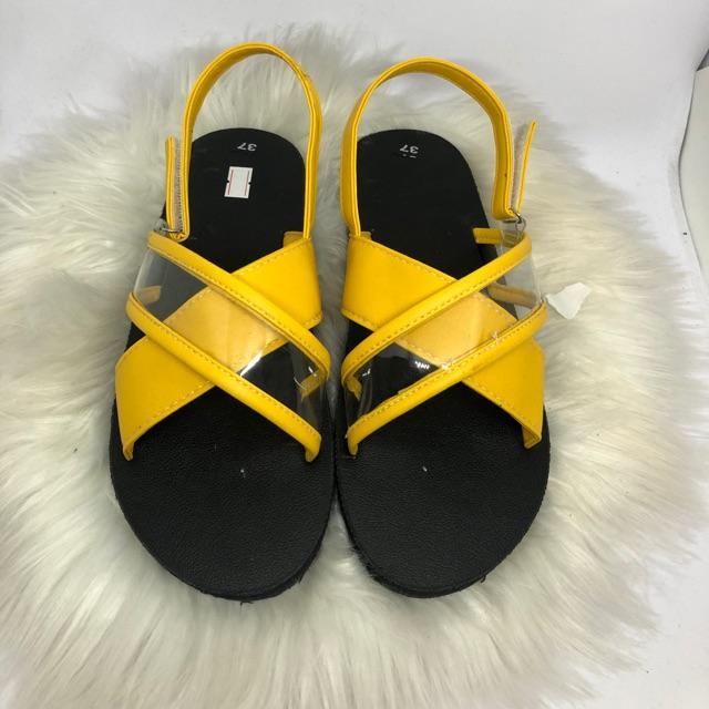 Sandal nữ ( đế đen quai vàng đế bò quai bạc đế đen quai bạc ) size từ 35 nữ đến 40 nữ