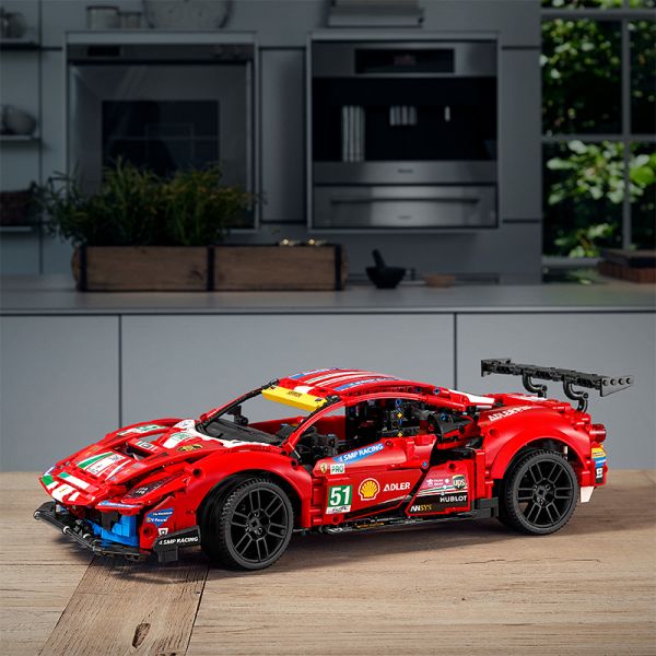BỘ LẮP RÁP LEGO TECHNIC 42125 SIÊU XE FERRAR 488 GTE
