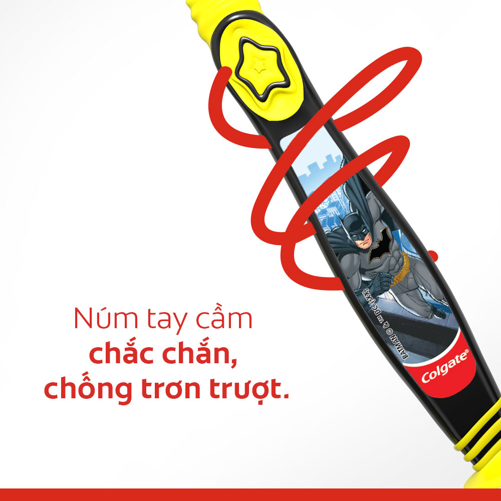 Bộ 2 kem đánh răng 40g và bàn chải Colgate cho trẻ em Batman