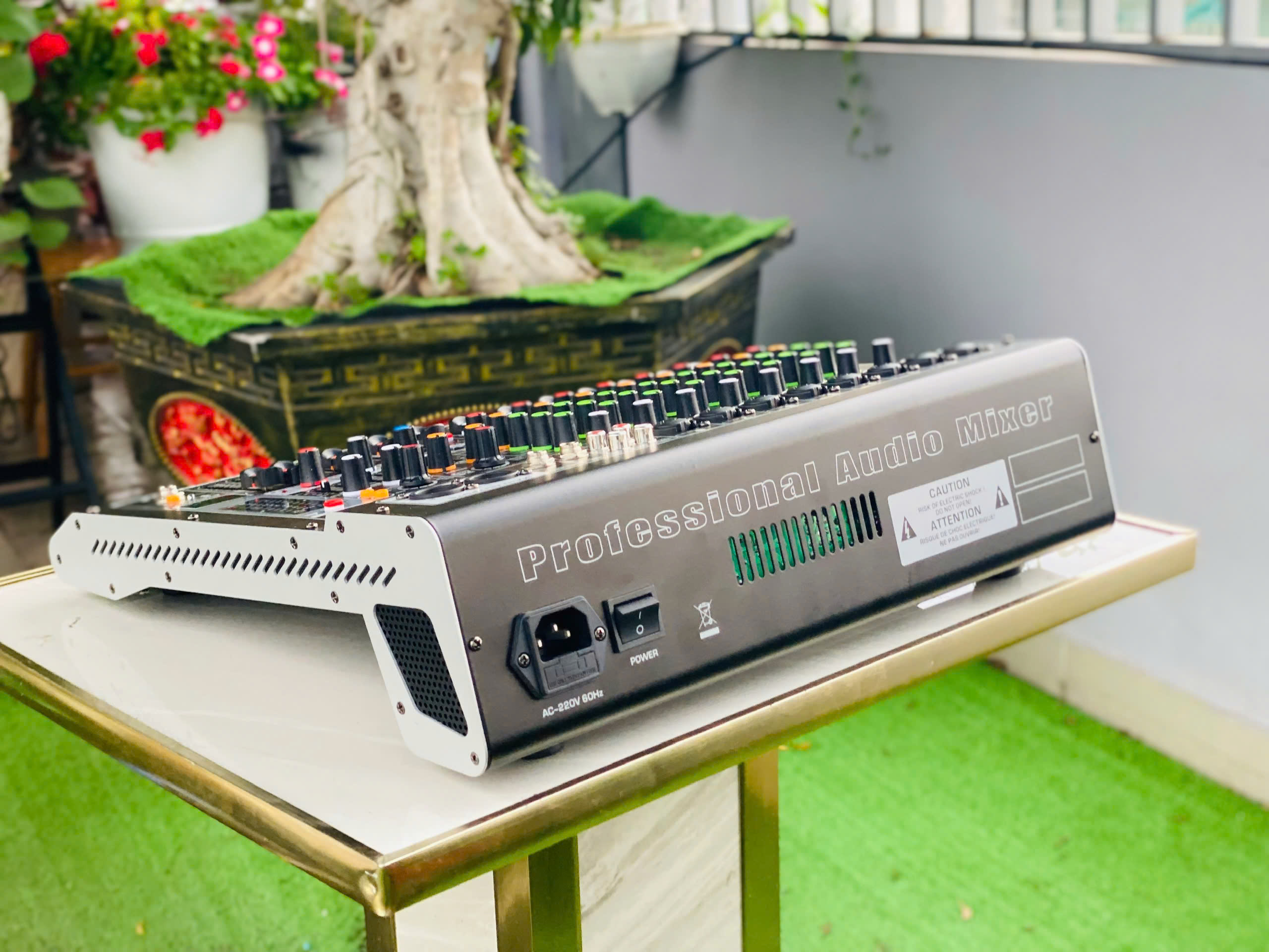 [tặng dây hoa sen] Mixer MC8 8 Kênh Chuyên Dụng nâng cấp âm thanh loa kéo, amply cũ Tích hợp Equalizer 99 hiệu ứng vang hàng nhập khẩu