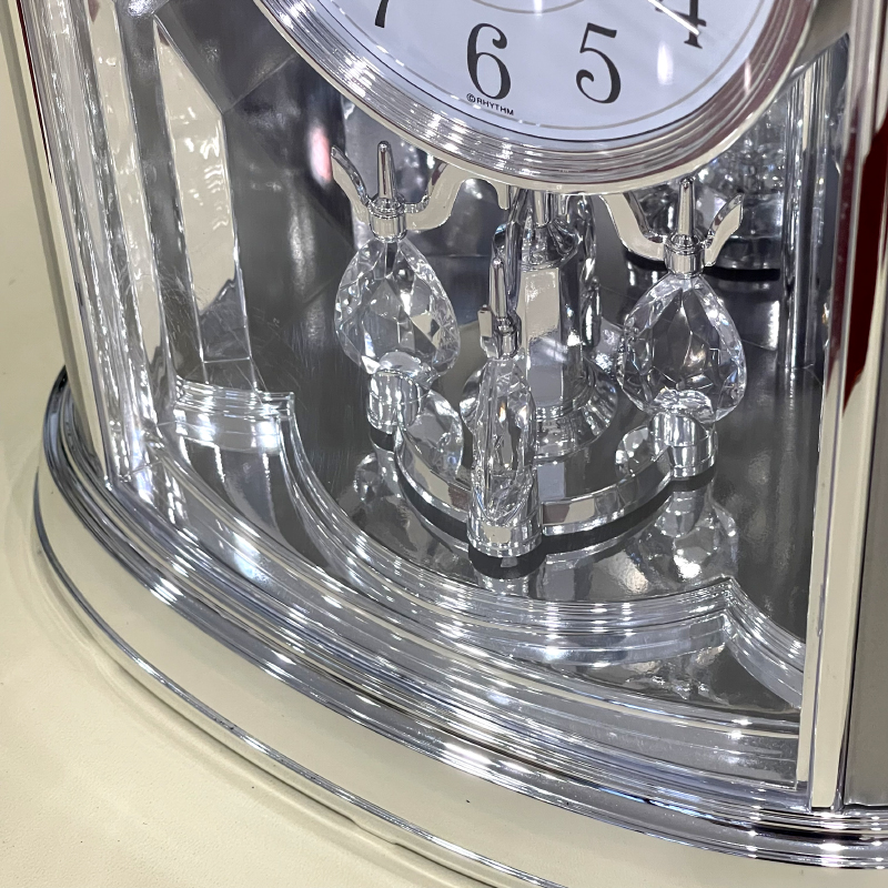 Đồng hồ Rhythm 4SG724WR19 Kt 19.6 x 24.0 x 10.6cm, 870g. Vỏ nhựa. Dùng Pin.