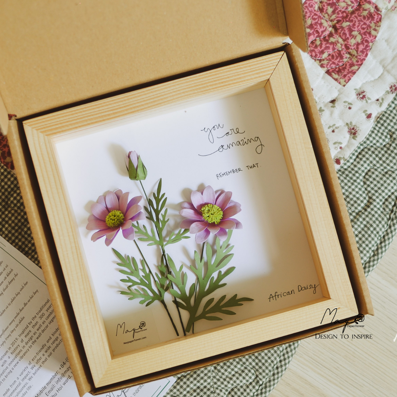 Tranh Hoa Giấy Handmade Trang Trí - Cúc Tím Châu Phi MAYPAPERFLOWER Khung Gỗ Size 19x19cm