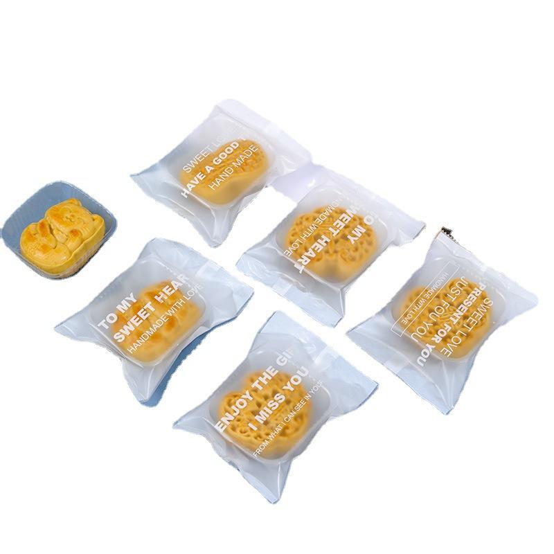 100 Túi Đựng Bánh Kẹo, Bao Bì Đựng Trà, Bánh Kẹo Họa Tiết Chữ Tiếng Anh Trắng 4 Trong 1 - VUA BAO BÌ