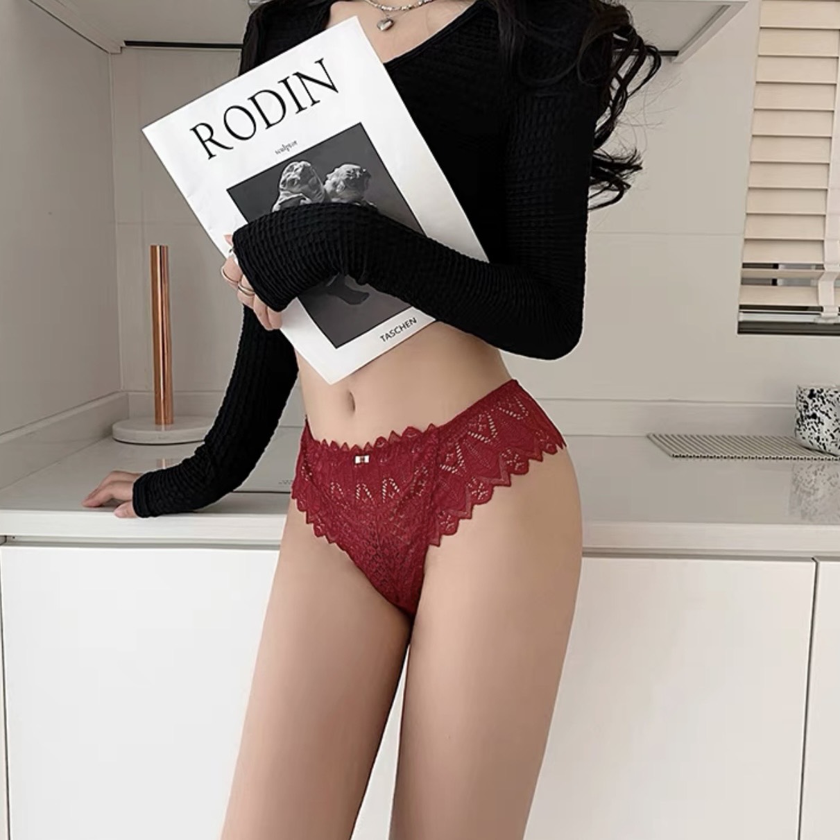 Quần Lót Ren Nữ Tính Quyến Rũ - B.Lingerie