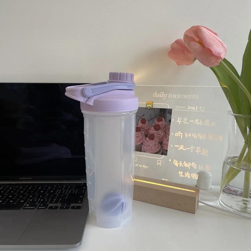 Bình Nước 500Ml/700ml Màu Trơn Dễ Thương Kèm Bóng Khuấy Tiện Dụng Cho Dã Ngoại