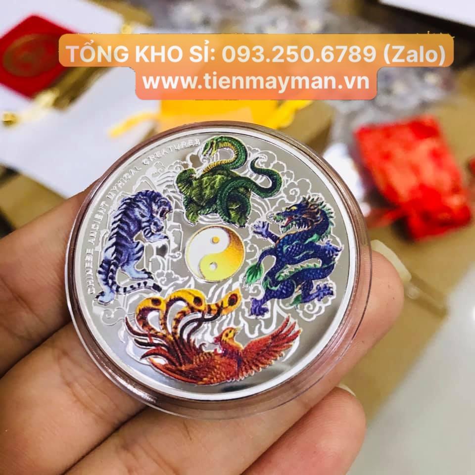 Đồng Xu Tứ Linh In Màu 3D Phong Thủy May Mắn, kèm Túi Gấm Đỏ - PASA COLLECTION