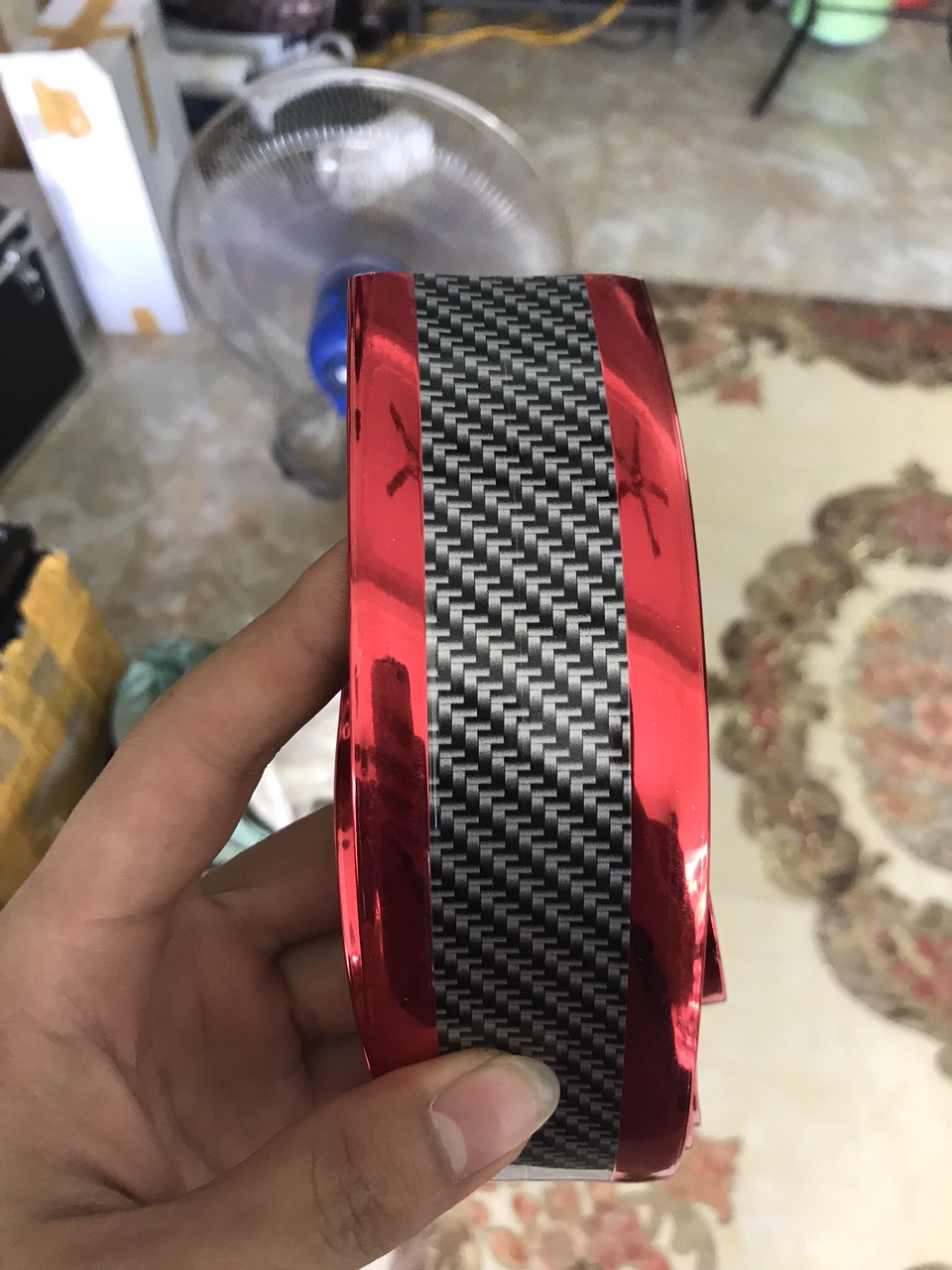 Nẹp Carbon Chống Xước dán bậc lên xuống xe ô tô bản dài 1 mét