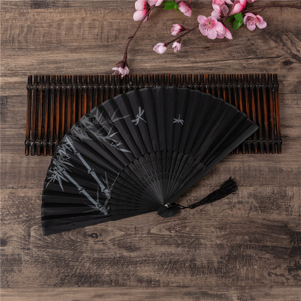 Quạt giấy Nhật Bản thanh đen tre cốt cách  nam nữ sang trọng