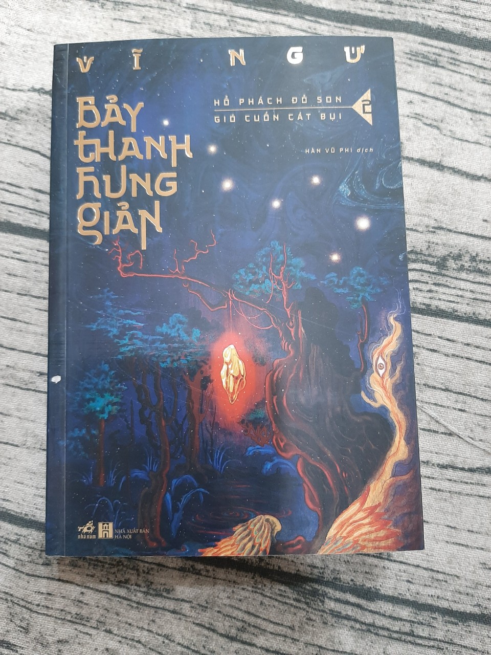 Bảy Thanh Hung Giản 2 - Hổ Phách Đỏ Son - Gió Cuốn Cát Bụi