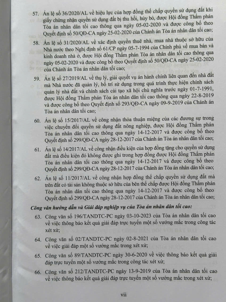 Sách Chỉ Dẫn Tra Cứu Áp Dụng Luật Đất Đai 2024 - ThS. Nguyễn Biên Thùy và ThS. Phạm Thị Hằng (V2434A)