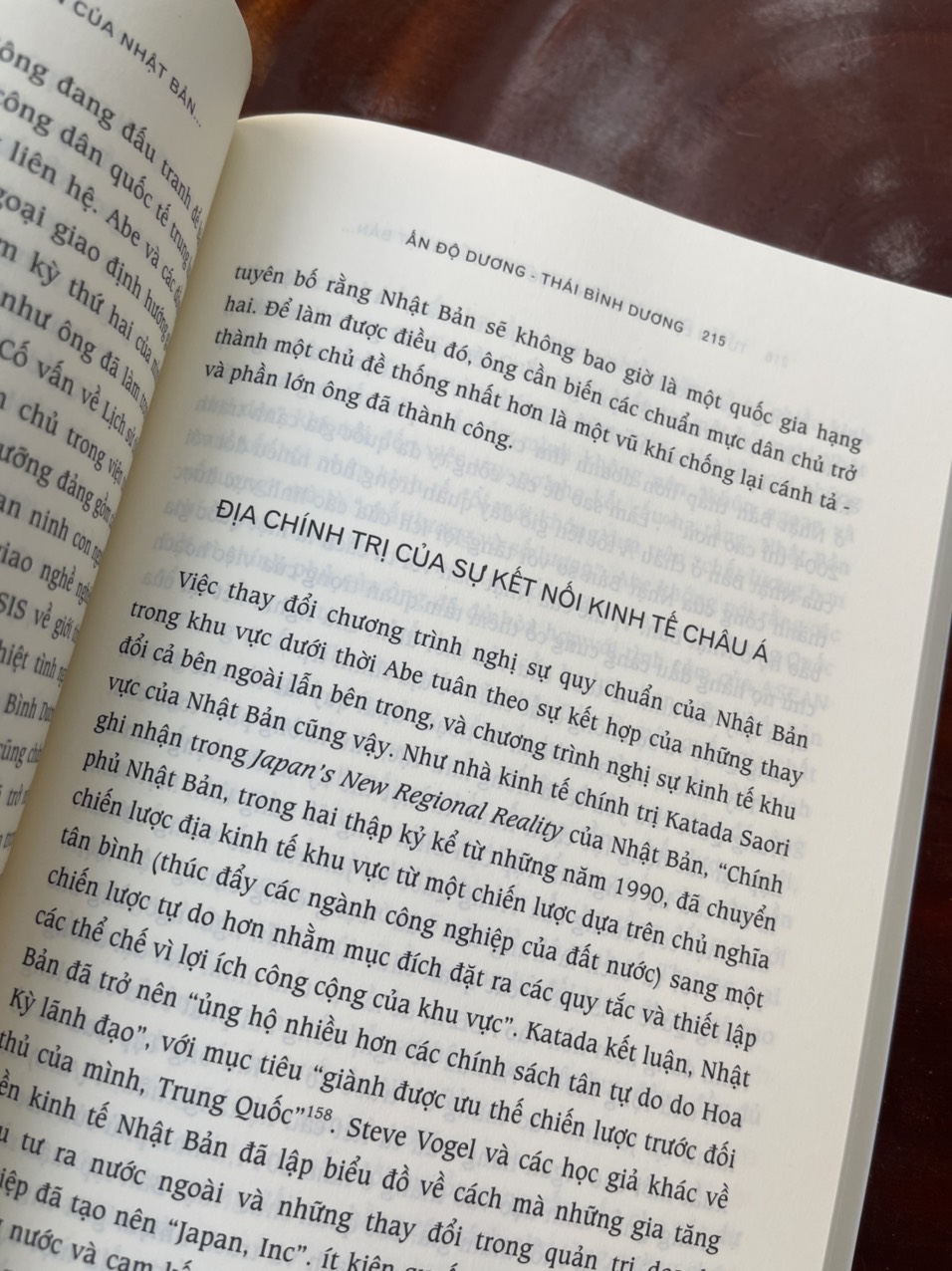 TUYẾN LỢI THẾ CHIẾN LƯỢC LỚN CỦA NHẬT BẢN TRONG KỶ NGUYÊN ABE SHINZO – Michael J. Green – NXB Chính trị Quốc gia sự thật (bìa mềm)