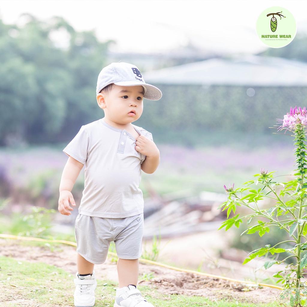 Bộ quần áo trẻ em cộc tay bổ trụ vải bamboo Nature Wear 2022