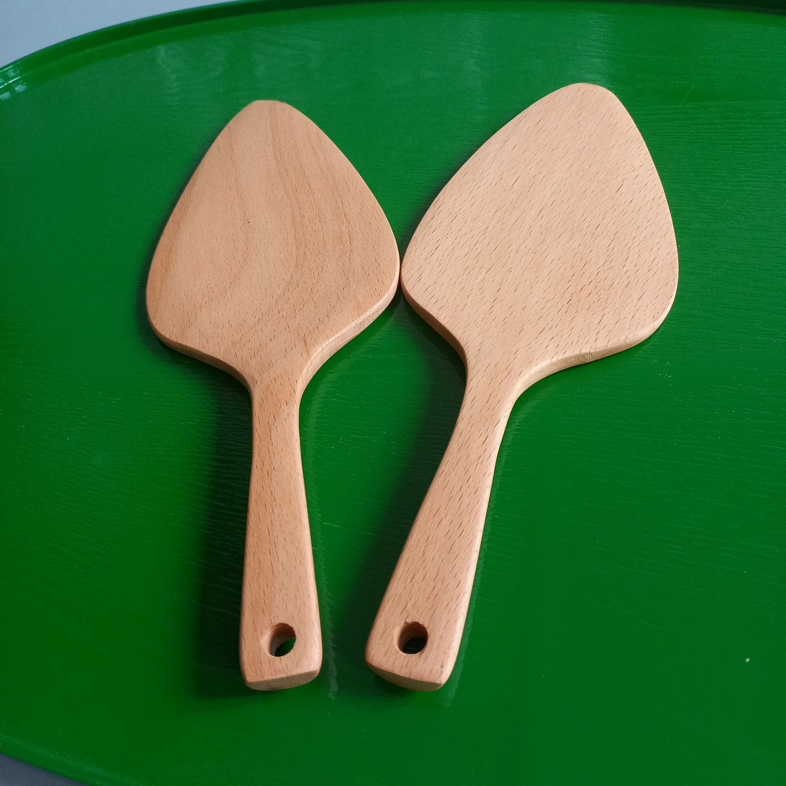 Xẻng, Cây Xúc Bánh Gỗ Beech Cao Cấp Tiện Dụng Của Vitrapro