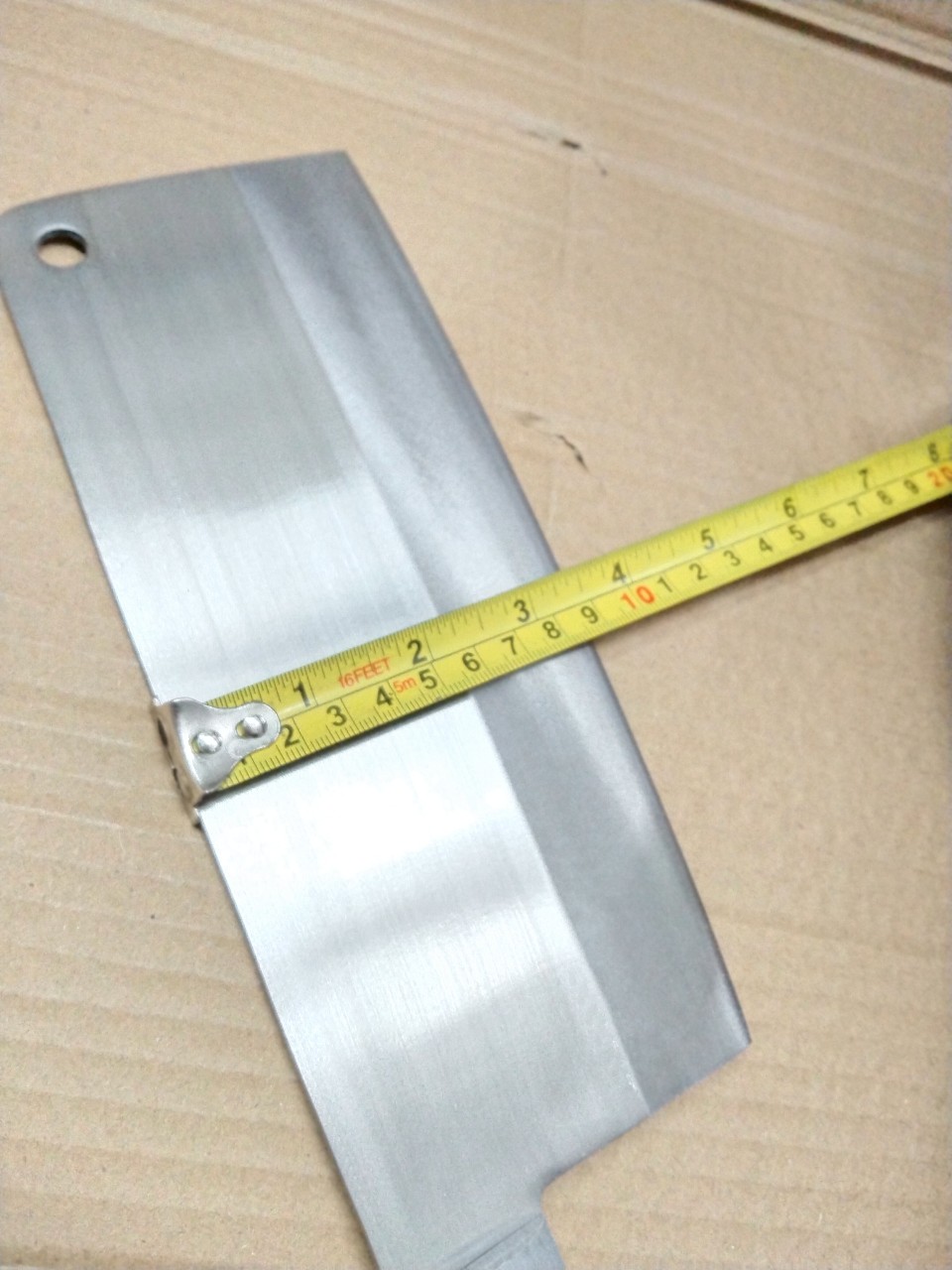 Dụng cụ hỗ trợ nhà bếp - Dao Chặt Thịt Đúc LIền Cán Nhựa Trắng Không Rỉ, Sắc Bén 35cm bản 9cm